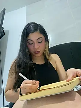 mysteriousgirl20's Live XXX Chat