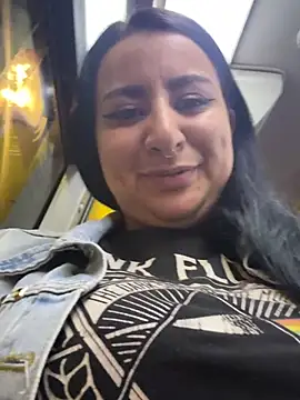 Abril_Luv's Live XXX Chat