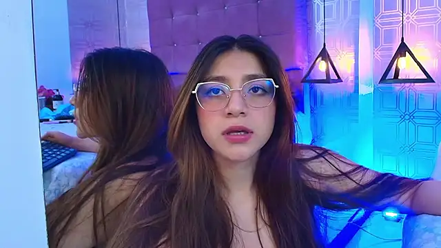 Chatroom XXX en direct de SariNorrisfg