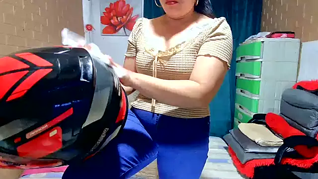 Chat XXX en directo de Ugly-Filipina