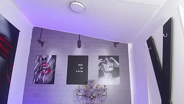 aleesha_cameron02's Live XXX Chat