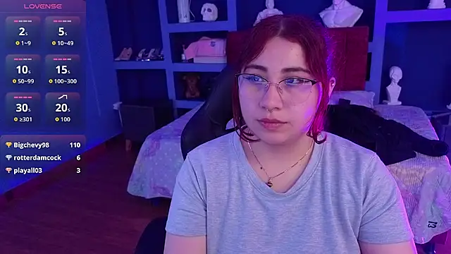 littlee_red: онлайн-секс-чат