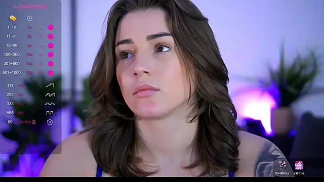 BabbyAisha's Live XXX Chat