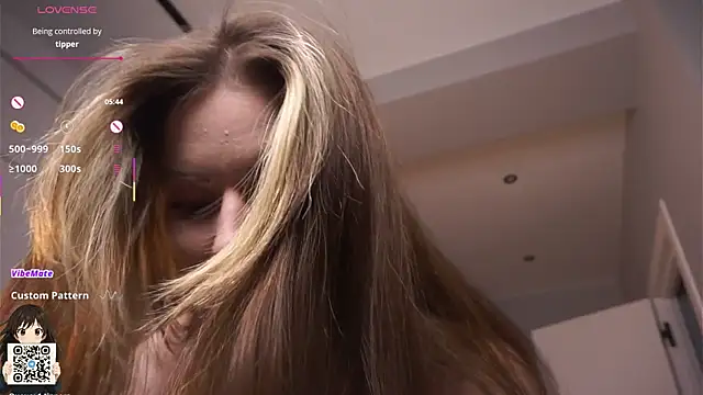 LoraDevon's Live XXX Chat