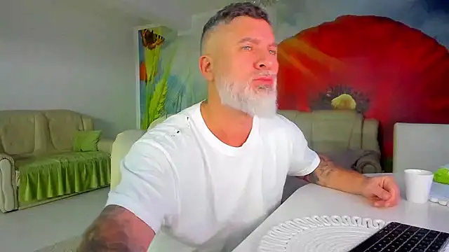 BlowMyXXL 现场XXX聊天