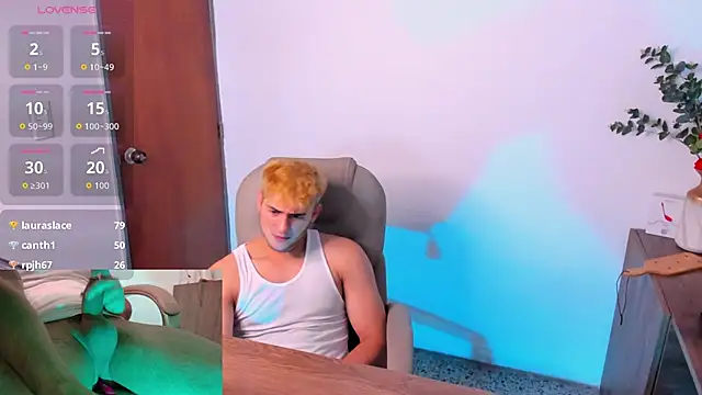 KaelSwitch Chat XXX in diretta