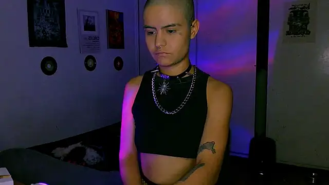 alex_one888's Webcam Show