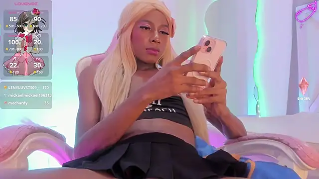 Chatroom XXX en direct de Mara_royal