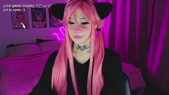 عرض كام your_little_eva