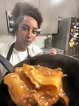 Your_Paris Chat XXX live