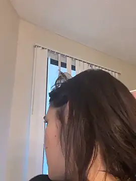 SafeinouterSpace's Live XXX Chat