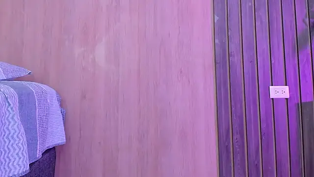 _SamantaGomez's Live XXX Chat