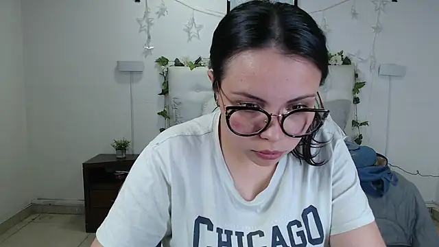 Megan_05_'s Live XXX Chat