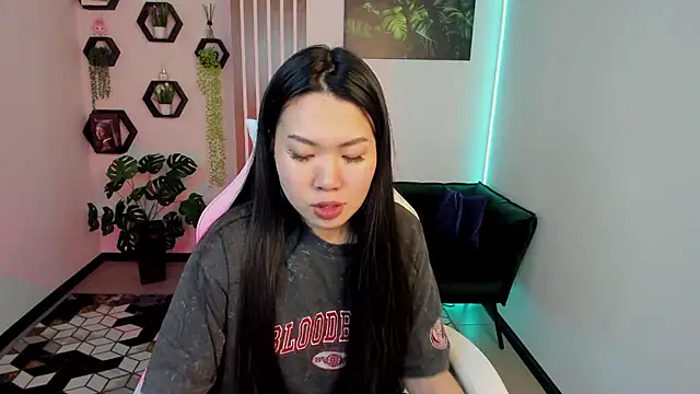 LunaPurrr's Live XXX Chat