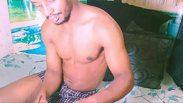 Онлайн чат XXX EbonyTiger69