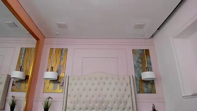 RosaliaMontero's Live XXX Chat