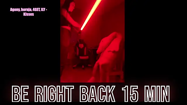 -RED_HAT-'s Live XXX Chat