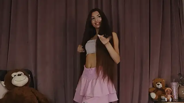 ZariaaVera's Webcam Show