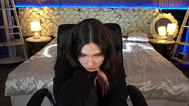 BabyFlowerr's Live XXX Chat