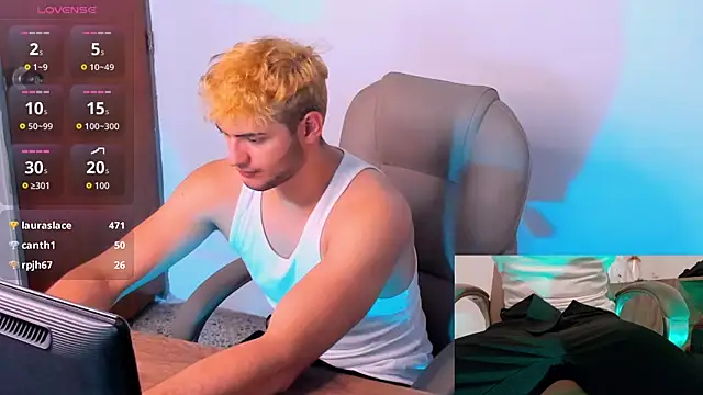 KaelSwitchのライブXXXチャット