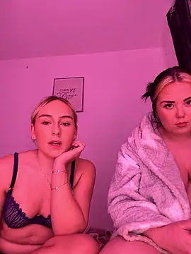 KatieCeexx 现场XXX聊天