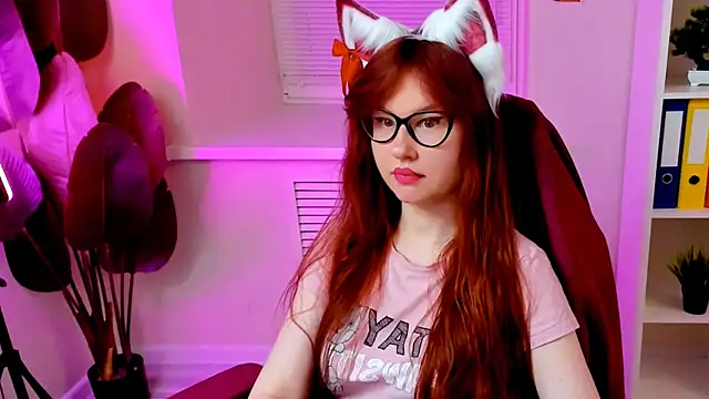 CarolGiggly's Live XXX Chat