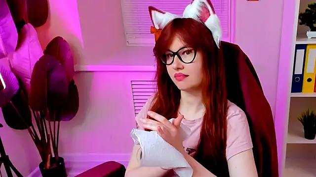 Czat XXX na żywo – CarolGiggly