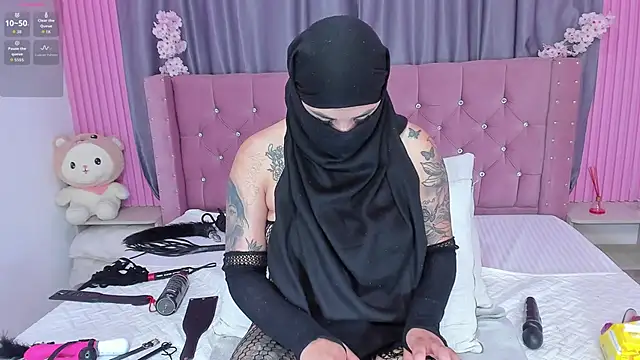 Nayla-Mouna's Live XXX Chat