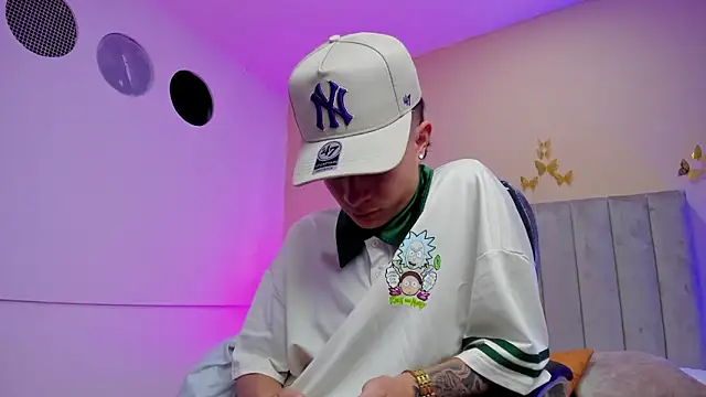 Nascary_Fox's Live XXX Chat