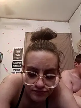 snowbird1117's Live XXX Chat