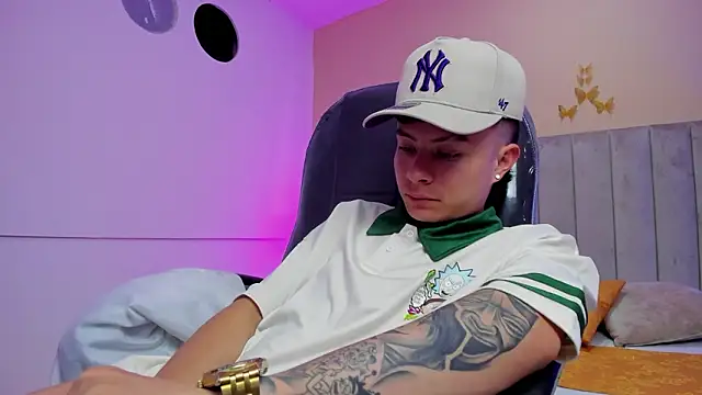 Czat XXX na żywo – Nascary_Fox