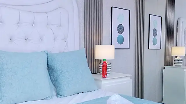 Chatroom XXX en direct de HannaDawsonss