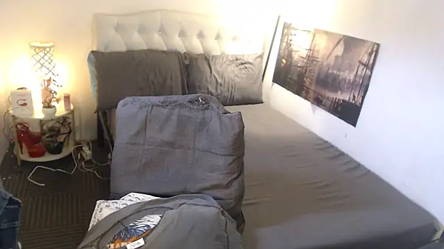 NinaDOM4CUM's Live XXX Chat