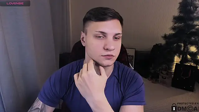 handsome_guy01 Adlı Modelin Canlı XXX Sohbeti