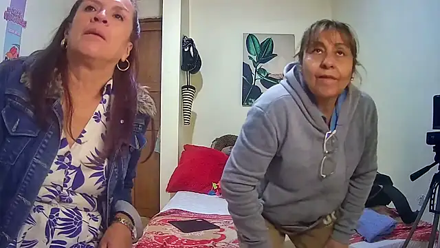 Chat XXX ao vivo de nicoltatiana_