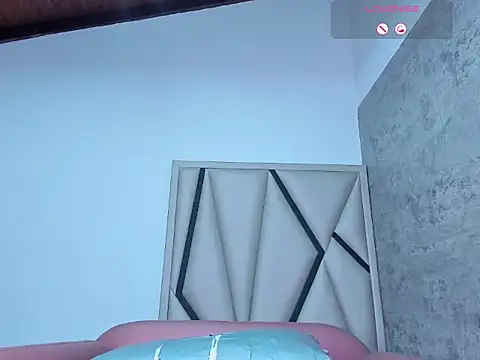 Harmony-01 live XXX chat