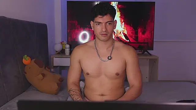 XXX chat uživo modela bbbeachboy