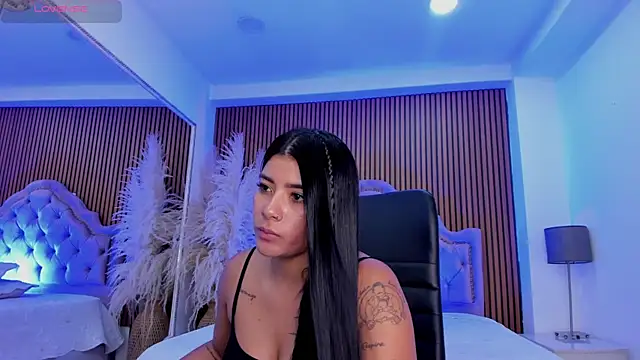 SelenaStonne's Live XXX Chat