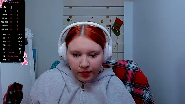 FoxPlayXX's Live XXX Chat