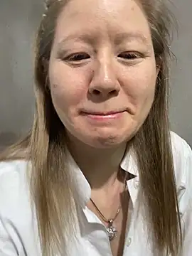 mana-ala Live XXX Chat