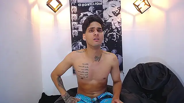 MarvinandtheBbys' Live XXX Chat