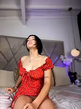 TeaseDollXXX's Live XXX Chat