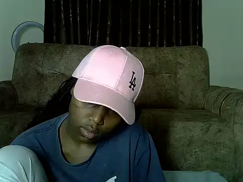 AurelAda's Live XXX Chat