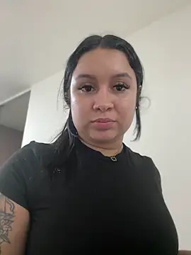 Chat XXX Live Pretty_Isadora