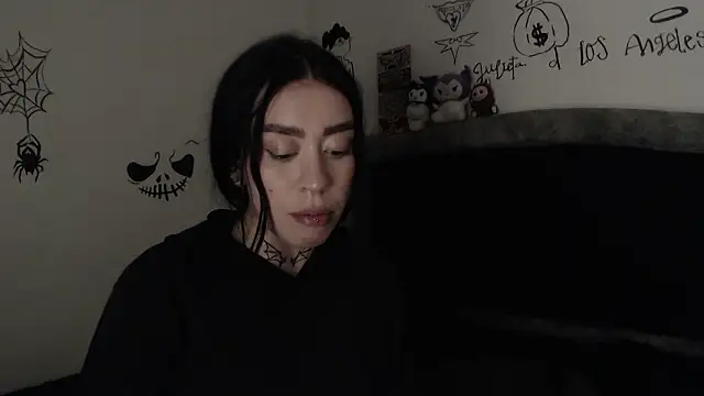 Julieta_De_Los_Angeles' Live XXX Chat