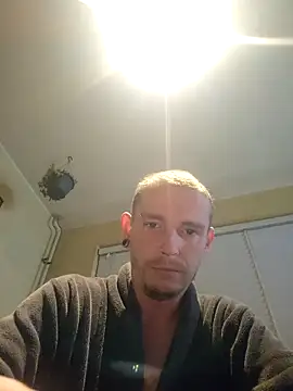 piercingpik Webcam Show