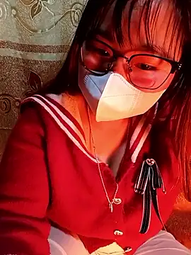 Bayby_2k Adlı Modelin Canlı XXX Sohbeti