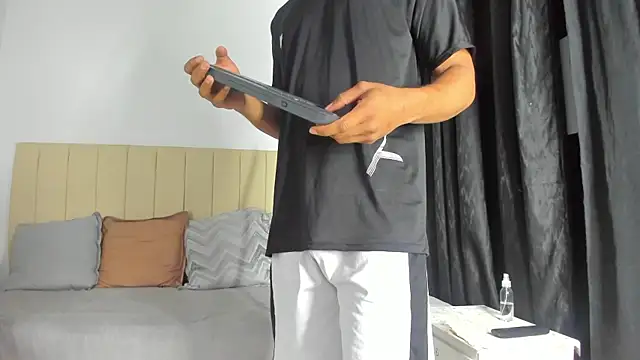 jake_brownn1 Chat XXX in diretta