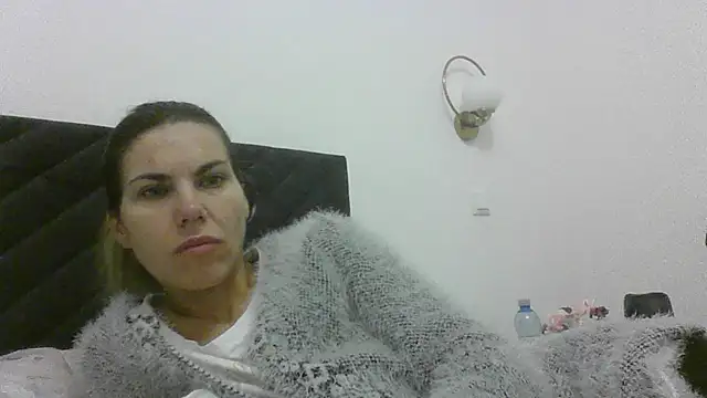 FeliciaKrige live XXX chat