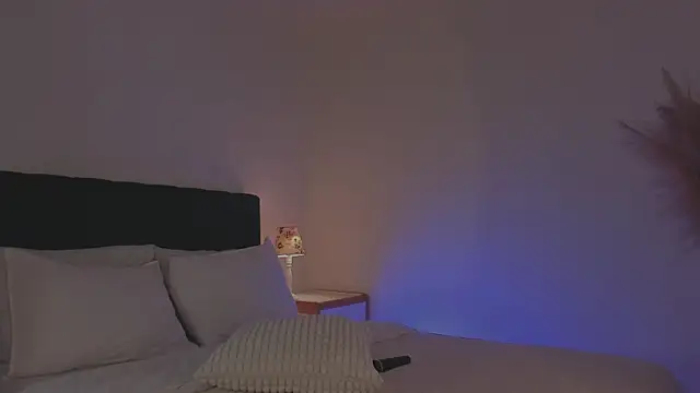 Lovinggirl_ élő XXX-chatje